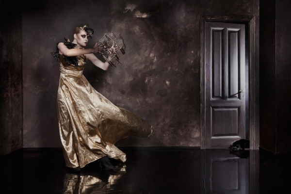 Photograph Brenda De Vries Possession A Tale Of Fashion Cruelty on One Eyeland